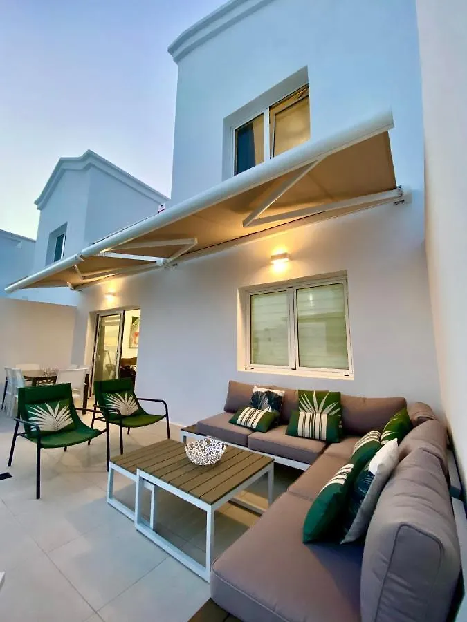 Casa Cactusa En Playa Blanca, Yaiza, Lanzarote Villa