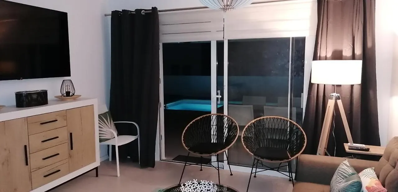 Casa Cactusa En Playa Blanca, Yaiza, Lanzarote Spain